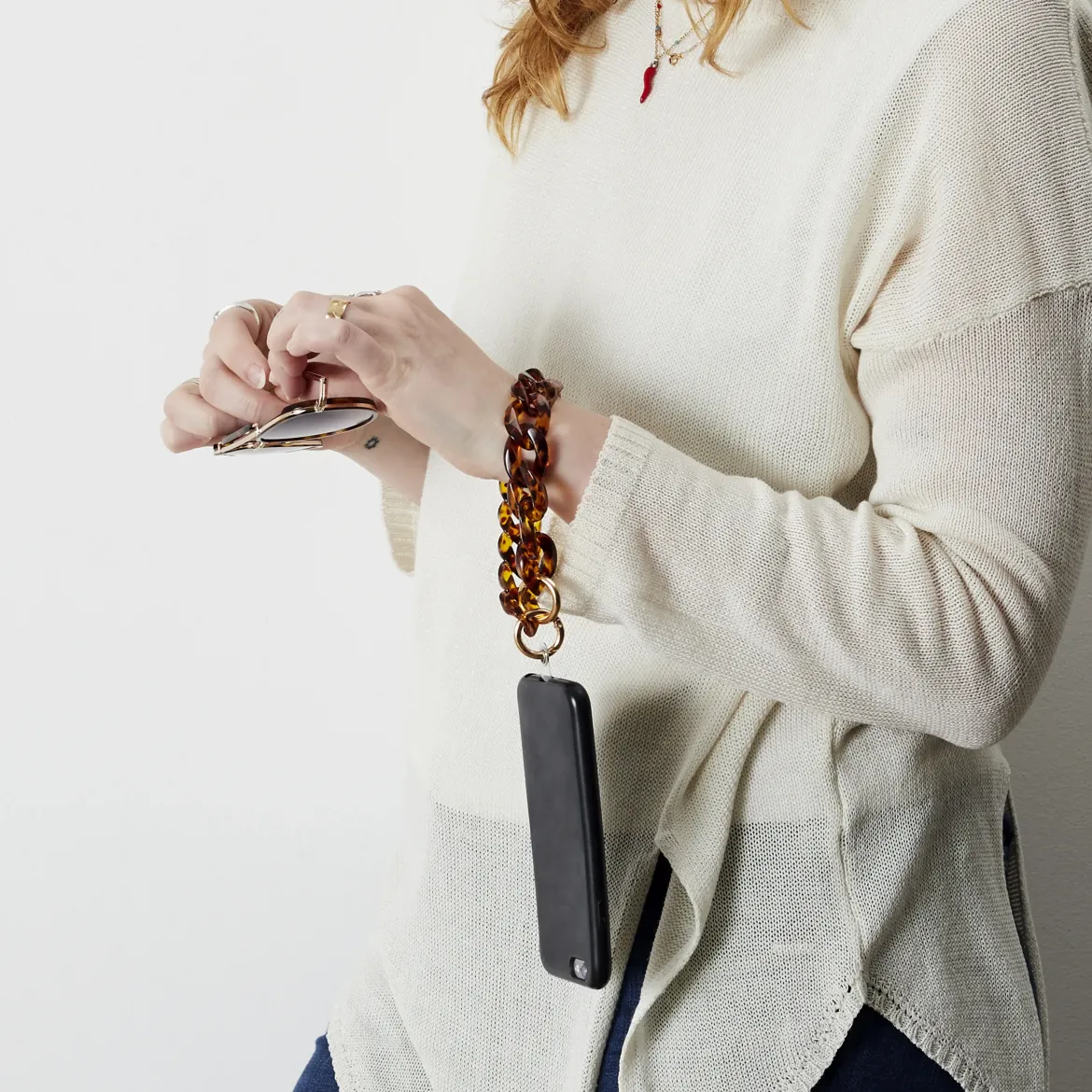 ATTACHE POIGNET SMARTPHONE UNIVERSEL MAILLE