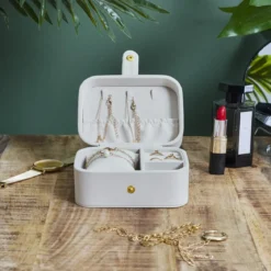 BOITE BIJOUX ET MONTRES VELOURS
