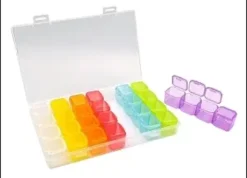 BOITE 28 CASES RANGEMENT DIAMOND PAINTING COULEURS