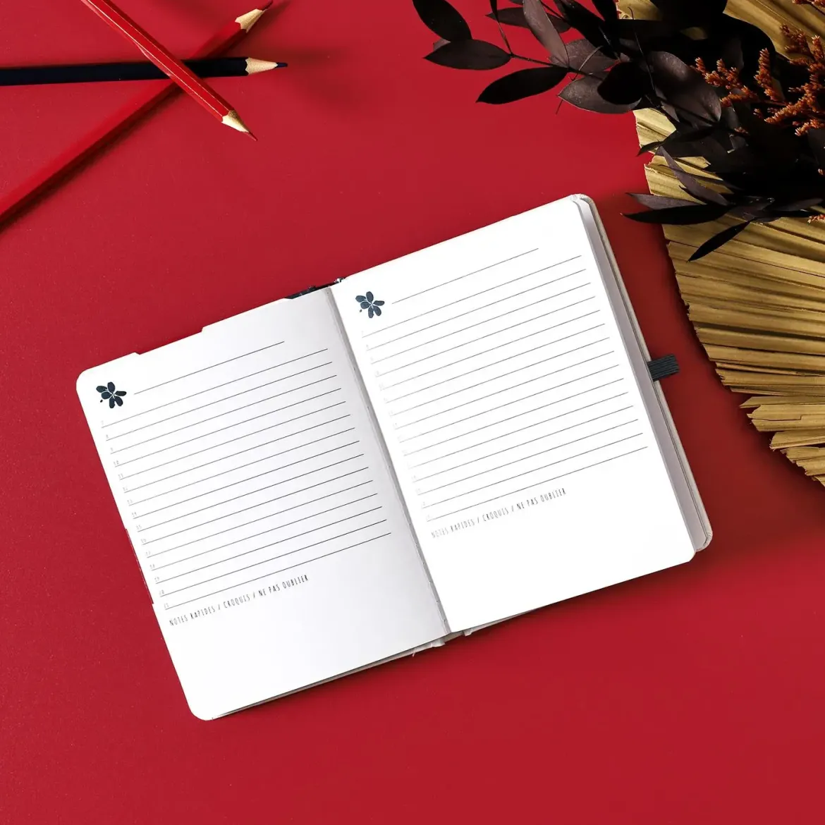 CARNET A6 AVEC ELASTIQUE 48 PAGES