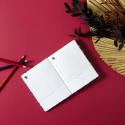 CARNET A6 AVEC ELASTIQUE 48 PAGES