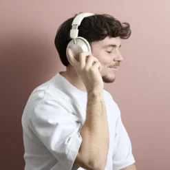 CASQUE SANS FIL REDUCTION DE BRUIT M4