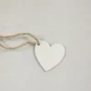 COEUR BOIS AVEC CORDELETTE X6 PIECES BLANC