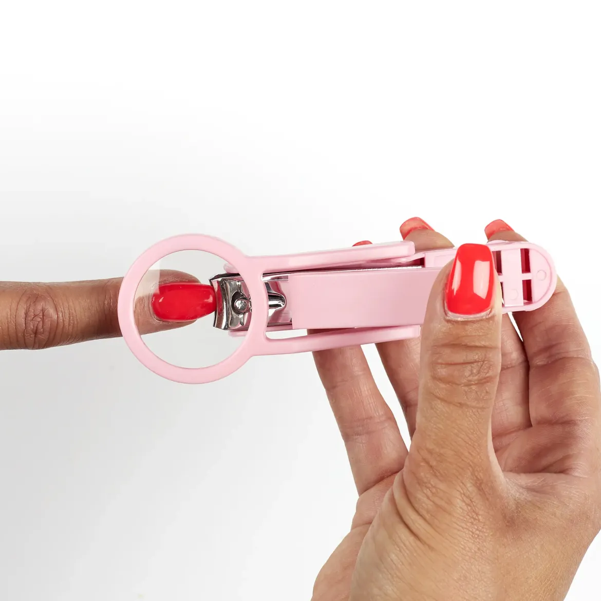 COUPE ONGLES LOUPE