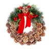 COURONNE EN POMMES DE PIN ET RUBAN 32CM