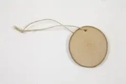 DISQUE EN BOIS AVEC CORDELETTE X3 PIECES