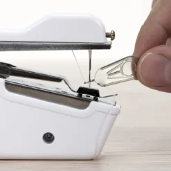 MACHINE A COUDRE PORTABLE
