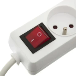 MULTIPRISE 5 PRISES AVEC TERRE