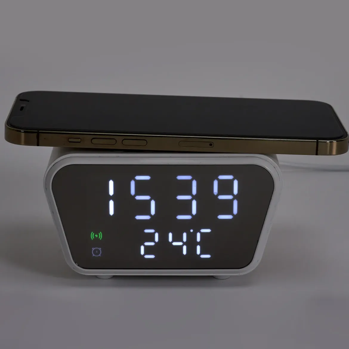 REVEIL CHARGEUR INDUCTION 10W