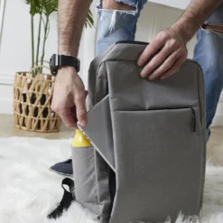 SAC A DOS ORDINATEUR AVEC BRANCHEMENT USB