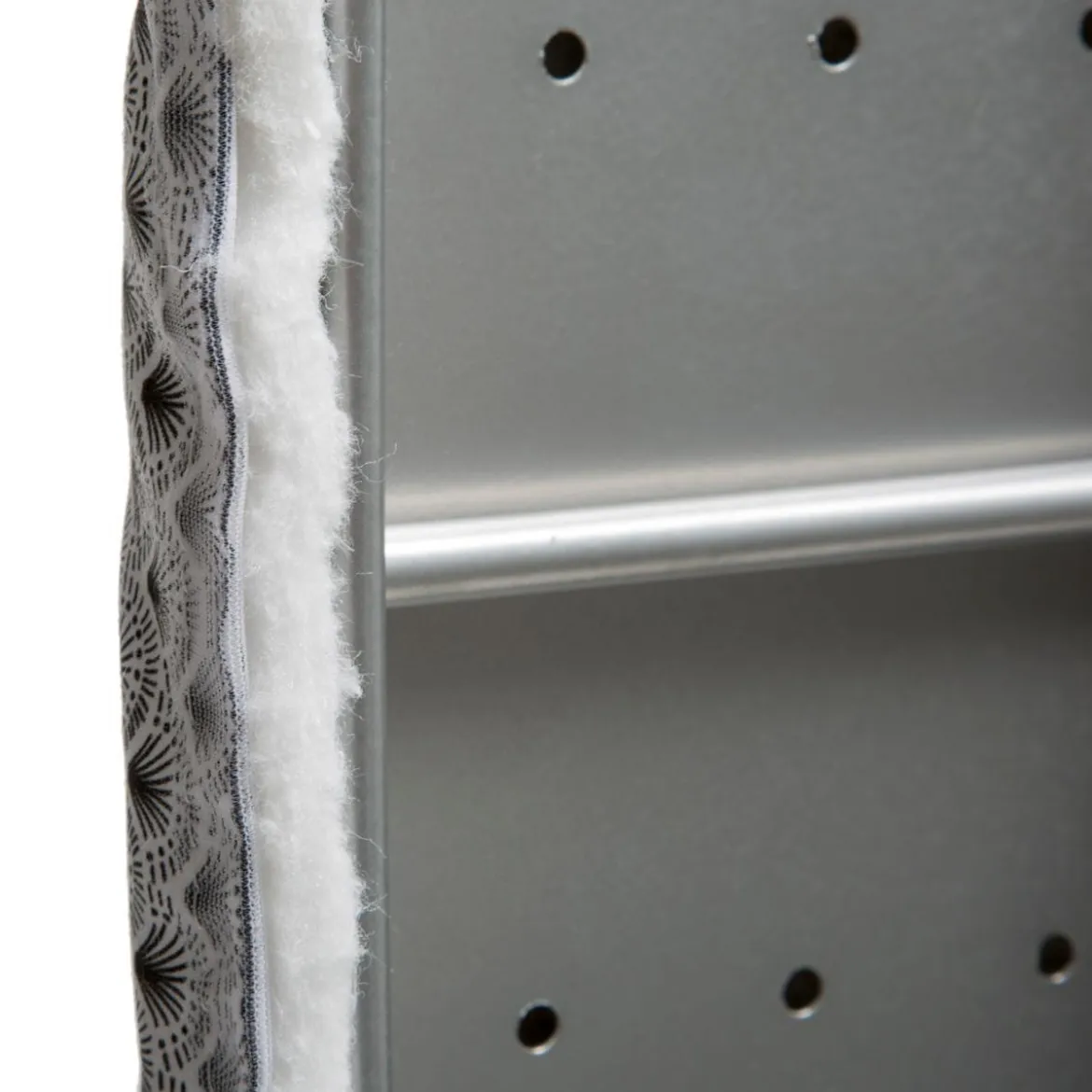TABLE A REPASSER ALU 125X42CM