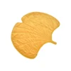 TAPIS FEUILLE GINGKO BI MATIERE JAUNE 120X110CM