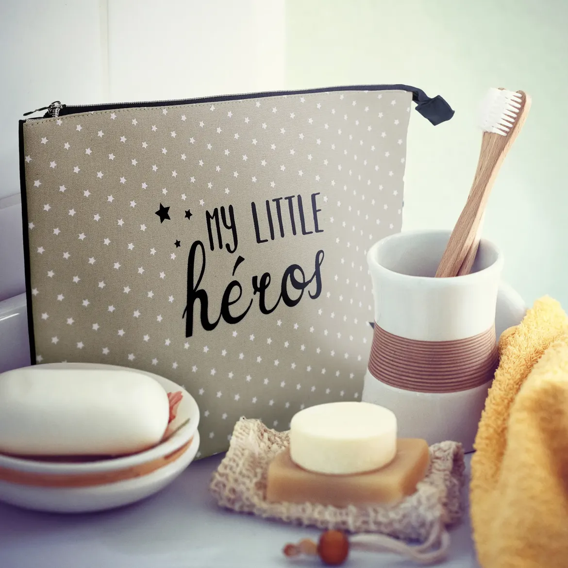 TROUSSE DE TOILETTE DREAM 37X10X23CM